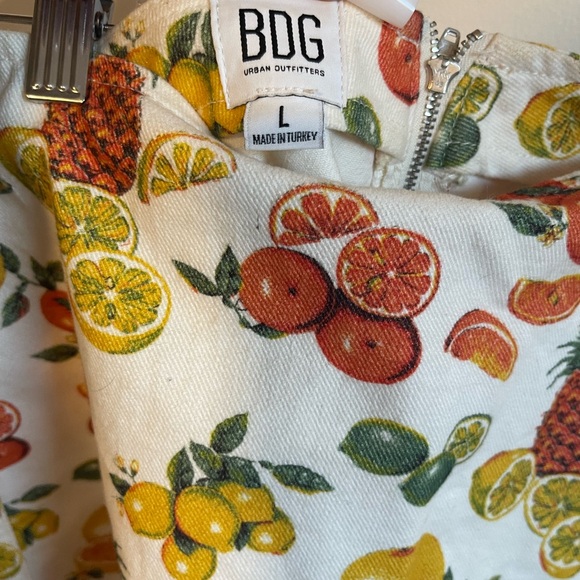 Fruit print skirt - Picture 3 of 3